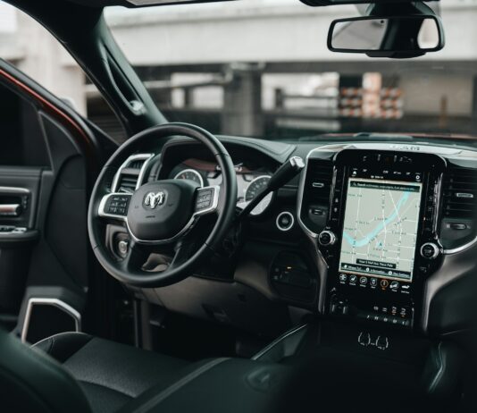 The Global Car Rental Market: Structure, Users, and Economics